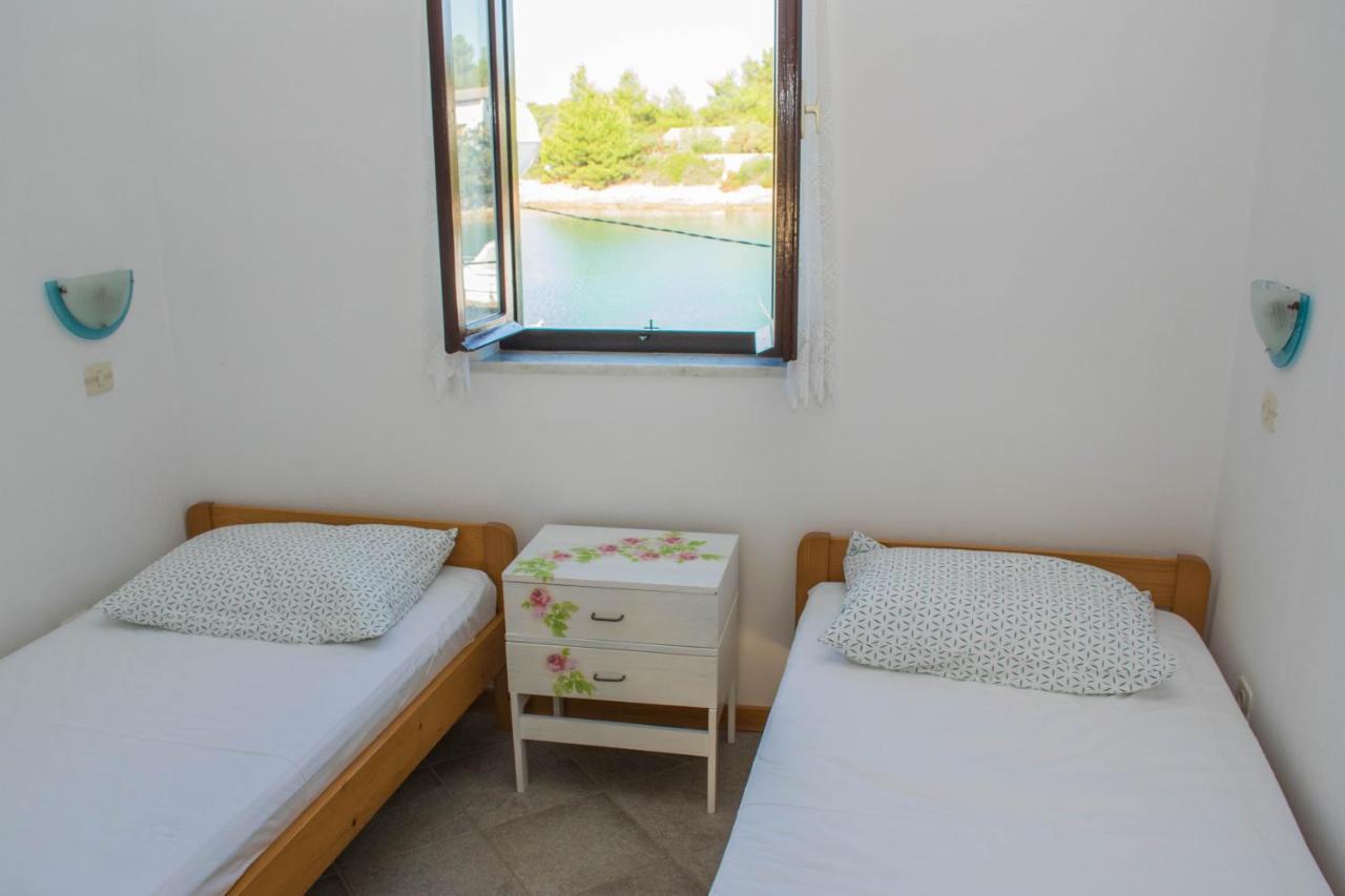 Ferienwohnung Holiday House Punta Blue & Orange 5M From The Sea, Island Cres Punta Križa Exterior foto