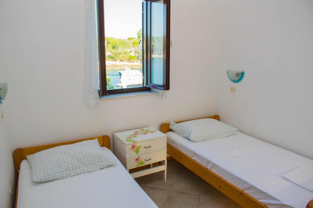 Ferienwohnung Holiday House Punta Blue & Orange 5M From The Sea, Island Cres Punta Križa Exterior foto